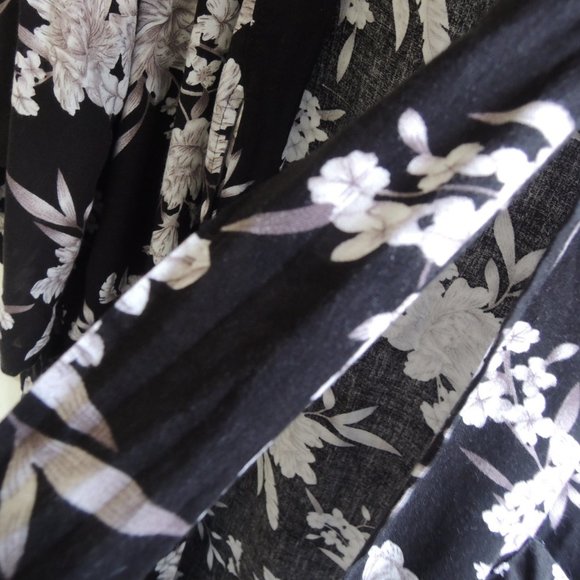 Spiritual Gangster Black & White Floral Maya Kimono OS - Picture 4 of 11